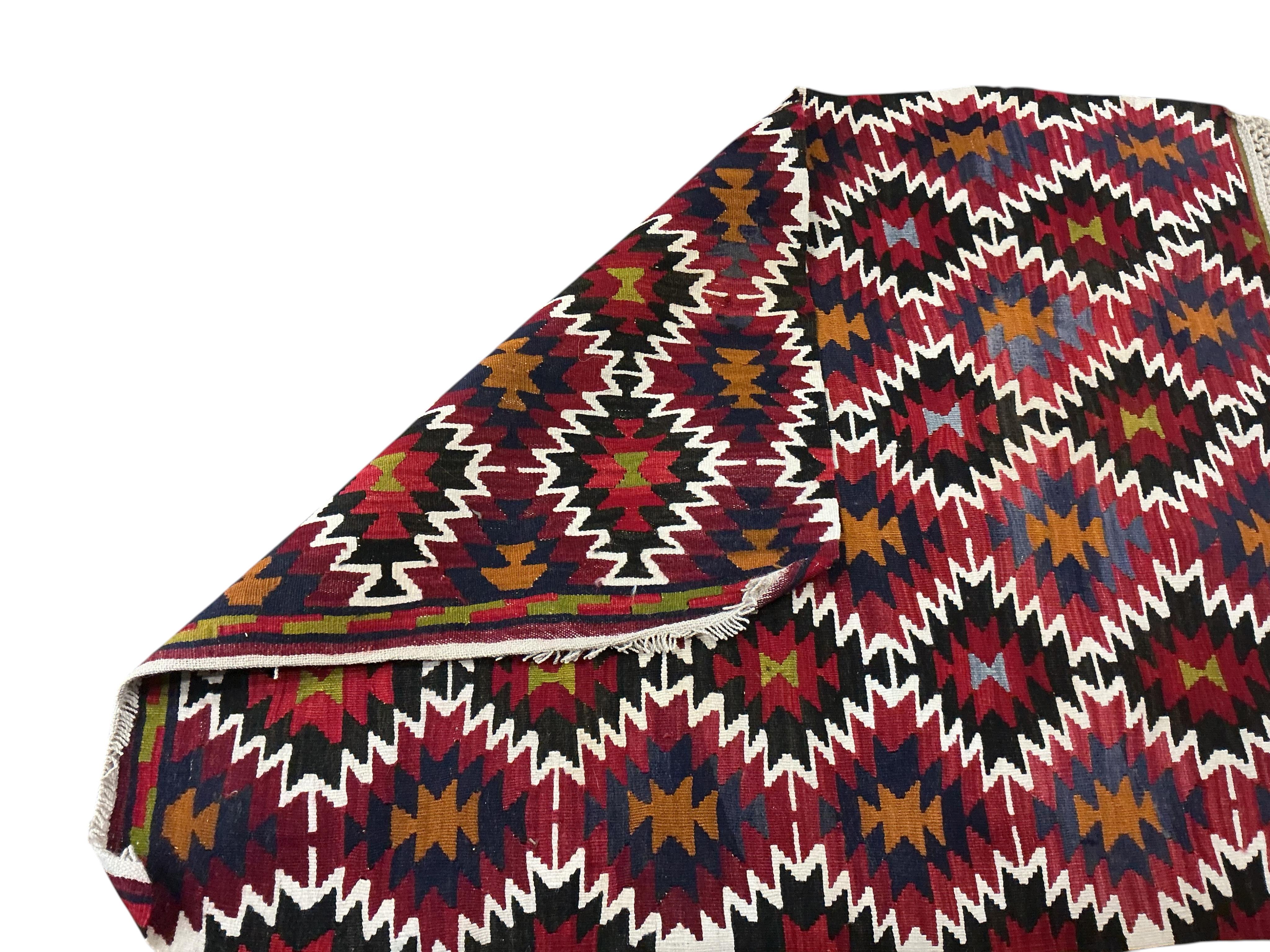 A Kilim polychrome flatweave rug, 130 x 100cm